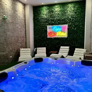 https://sicily-in-love-2-rooms-breakfast.taorminaitalyhotels.com